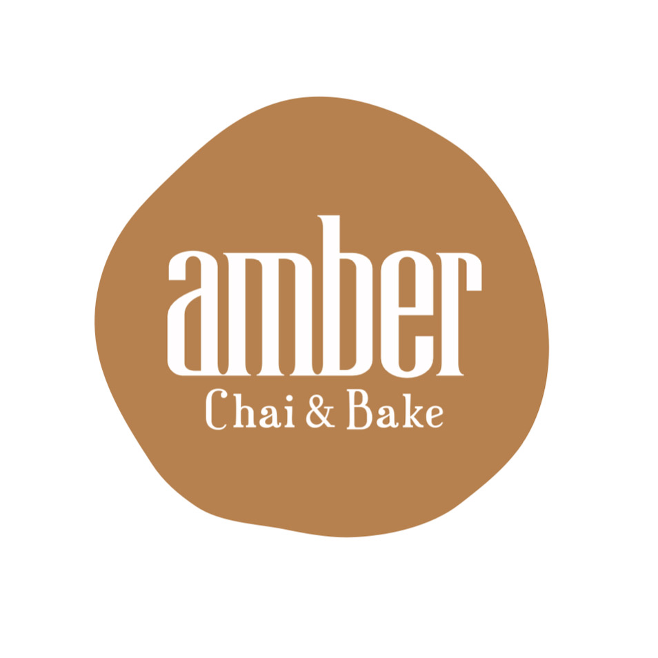 amber chai & bakeロゴ